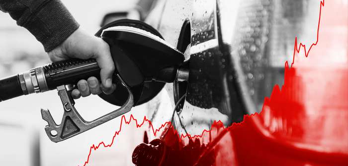 Benzinpreis in zehn Jahren: wird der Rennsport zu einem Luxushobby? ( Foto: Adobe Stock - blackday )