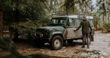 Männerhobby Offroud: Ranger XXL hochwertige Geländewagen ( Foto: Shutterstock- Linda Lauva )