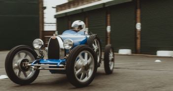 UK Bugatti Baby II Meisterschaft gestartet von The Little Car Company und (Foto: The Little Car Company)