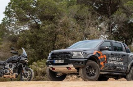 "Ford präsentiert abenteuerlustig und mit breitem Sortiment auf den Hamburg Harley Days (Foto: Ford-Werke GmbH)