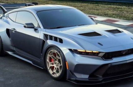 Ford Mustang GTD: Renntechnologie für Straßenperformance (Foto: Ford Mustang GTD - Ford)