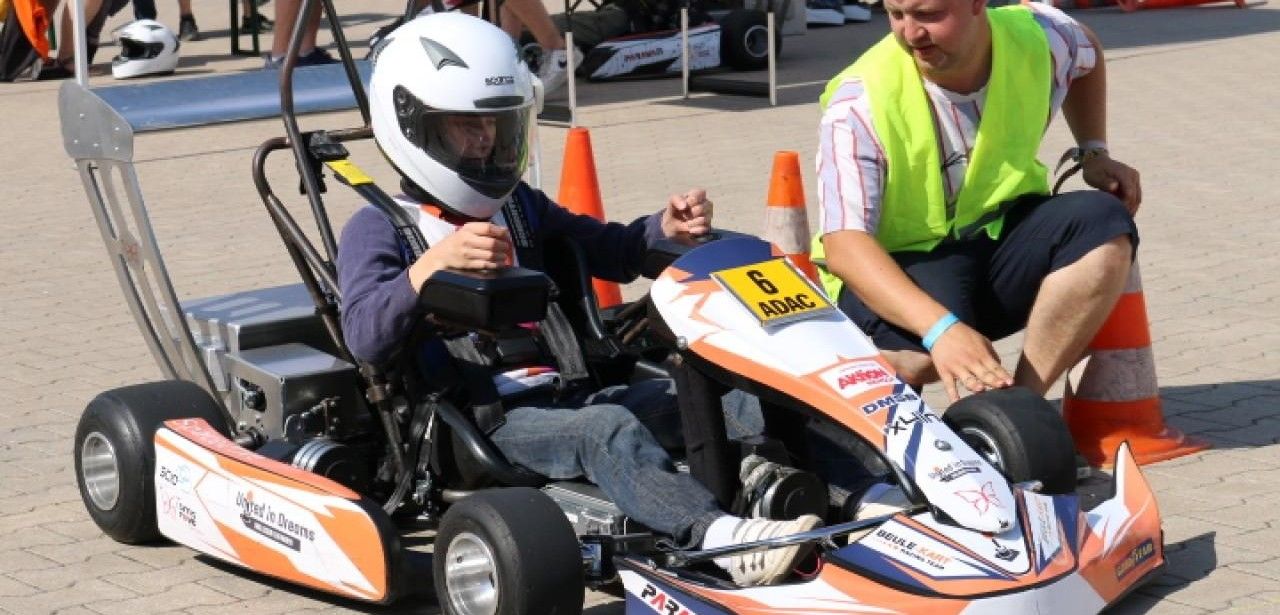 Neue Altersklasse: Inklusive E-Kart-Slalom Trophy für über (Foto: UnitedInDream)