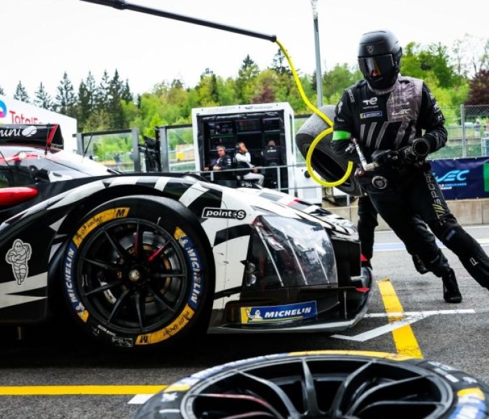 Nach mehreren Boxenstopps fuhr Stoffel Vandoorne mit der #93 die (Foto: PEUGEOT)