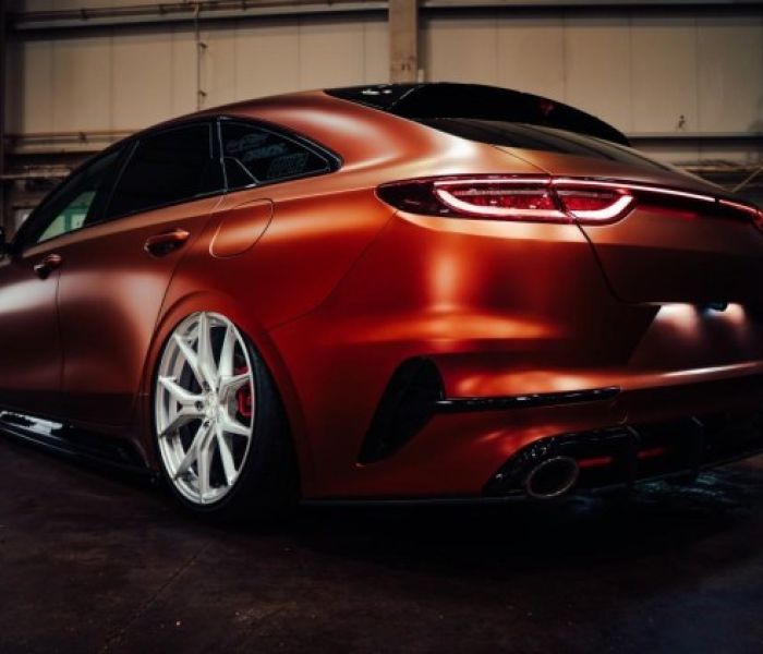 @deepwerkz meets Barracuda: Inferno-Felgen am ProCeed-Showcar (Foto: JMS - Fahrzeugteile GmbH)