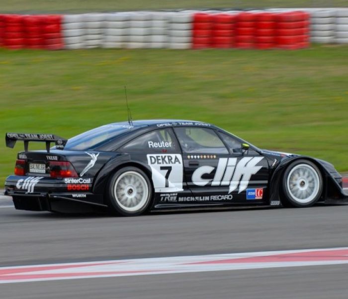 Opel Calibra V6 4x4 (Foto: Opel Automobile GmbH)